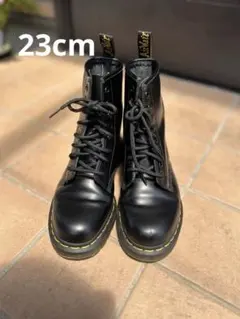 【美品】ドクターマーチン 8ホールブーツ 23cm +箱付き