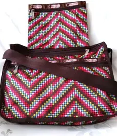 ポーチ付きLeSportsac カラフルショルダーバッグ　レスポートサック