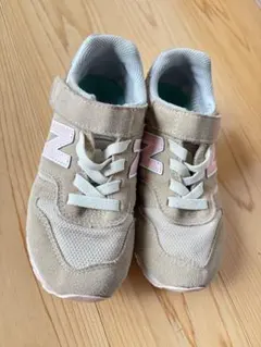 ニューバランス 18cm キッズ スニーカー