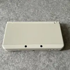 New Nintendo 3DS ホワイト 本体お飲み（SD、ペン付き）