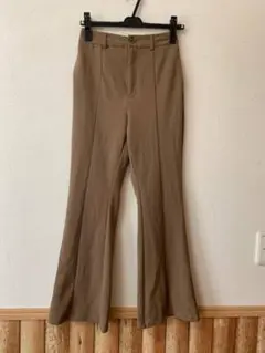 GU フレアパンツ　ウエストゴム入り