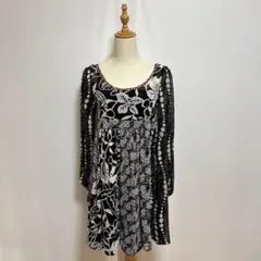 As know as花柄チュニックブラウス　ペチコート付き　黒　シフォン透け感のサムネイル