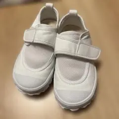 スクールシューズ