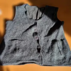 Item thumbnail for item 7516b0c9-aa54-4f65-8839-984eb5455a29