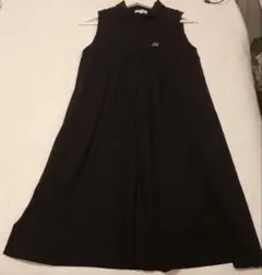 LACOSTE黒ノースリーブワンピース42