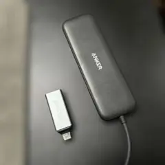 ANKER USBハブ HDMI出力 とカードリーダー