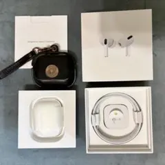 純正 正規 AirPods Pro 2 第二世代 コーチ Coach ケース - メルカリ