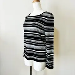 エッシュ (esche) ニット　セーター　ウール混　Mのサムネイル
