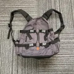 ブルークロス　グレー バックパックのサムネイル