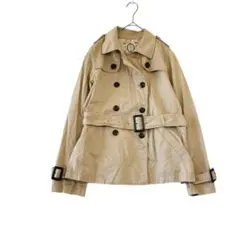 ショートトレンチコート