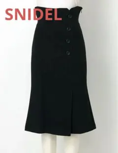 【SNIDEL大人気 スカート】ラップ釦タイトスカート ブラック