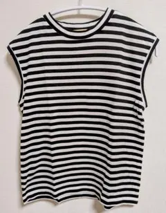 美品　Prefer ボーダー ノースリーブ カットソー