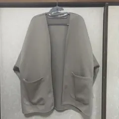 ノーカラージャケット ベージュ オーバーサイズのサムネイル