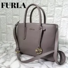 美品✨ フルラ トートバッグ テッサ レザー グレージュ A4可 肩掛け 3室 FURLA（フルラ） バッグ レディース トートバッグ アウトレット レザー