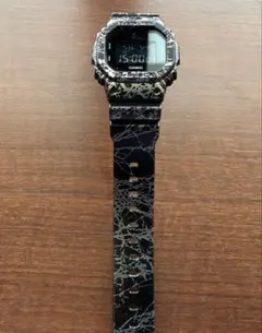 CASIO G-SHOCK デジタル 腕時計 本体 マーブル柄のサムネイル