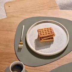 LIND DNA カーブマット セリーン モス ランチョンマット テーブルマット