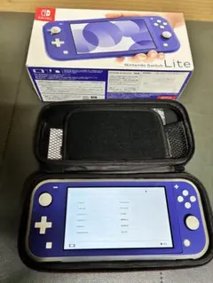 Nintendo Switch Lite ブルー　ソフト3本ケース付き