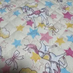 ユニコーン柄キルティング生地　100×50cm