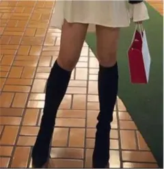 ロングブーツのサムネイル