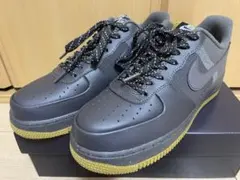NIKE エアフォース1 ’07 LV8 新品