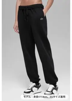 2026年最新】Alo Yoga Accolade ストレートレッグ スウェットパンツの