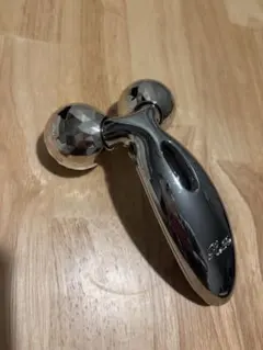 Item thumbnail for item e5ccbf68-60b3-4750-b0ec-7848a11b1474