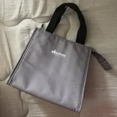 Item thumbnail for item 236651b0-e0c0-4505-a05c-825d928600e0