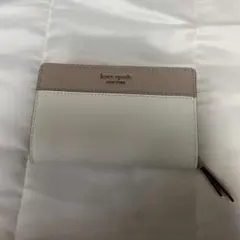 kate spade 二つ折り財布 ホワイト/ベージュ