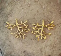 Item thumbnail for item ffe1c2b2-6c8a-4f16-aa71-60442d71bbee