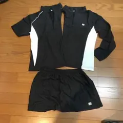 テニスウェアの3点セット