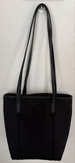 COACH 黒 ショルダーバッグ　軽量