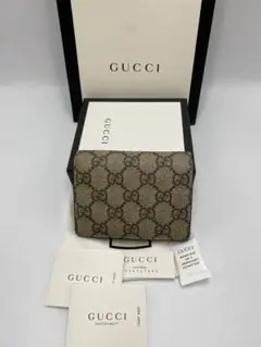 美品‼ GUCCI グッチ 財布　二つ折り　折り財布　GGキャンバス レディース