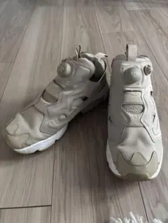 Reebok Instapump Fury ベージュ