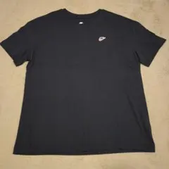 NIKE ブラック Tシャツ