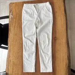 ホワイトスリムフィットデニムパンツ