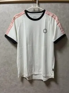 adidas(アディダス)スリーストライプロゴプリントリンガーTシャツのサムネイル