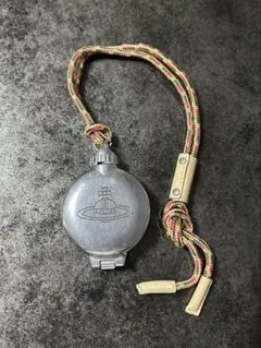 vivienne westwood 携帯灰皿 オーブロゴ 廃盤品 - メルカリ