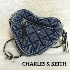CHARLES & KEITH ハート型ハンドバッグ メタリックハート クラッチ - ピンク | CHARLES & KEITH