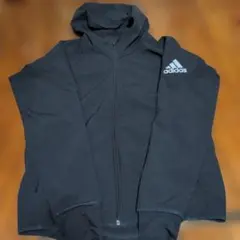 adidas フーディー　サイズL
