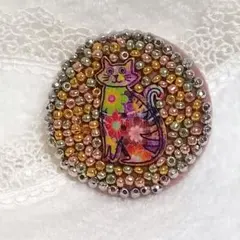 ビーズ　刺繍　ブローチ　ハンドメイド　ねこ　手作り