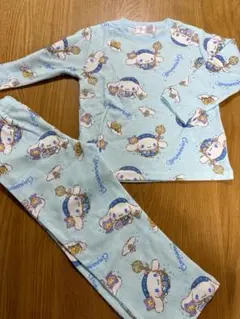 美品　シナモン　パジャマ