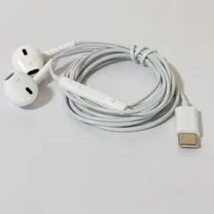 【新品・未使用】iPhone iPad Siri対応　優先イヤホン　タイプC 白