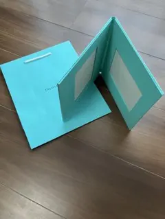 Tiffany フォトフレーム　& 紙袋のサムネイル