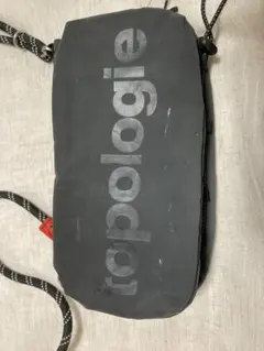 Topologie ボトルサコッシュ ブラック