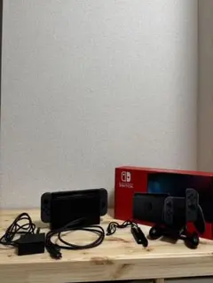 Nintendo Switch 本体 + Joy-Con コントローラーのサムネイル