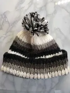 ボーダーニット帽　グレー・白・黒