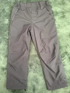 キテイコ　新品 防風パンツ 150センチ　ブラック　撥水 防寒