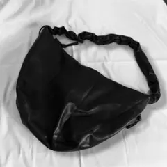ARTIFICIAL GRAIN SHOULDER BAG ブラックのサムネイル