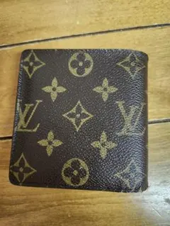 ルイヴィトン モノグラム ポルトフォイユ　マルコ 二つ折り財布 メンズ
