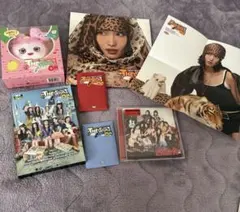 TWICE the story goes on、ENEMY CD 4種セット